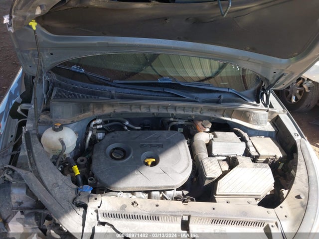 Hyundai TUCSON SE 2017 KM8J33A4XHU565404 Image 10