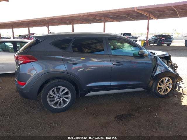 Hyundai TUCSON SE 2017 KM8J33A4XHU565404 Image 13