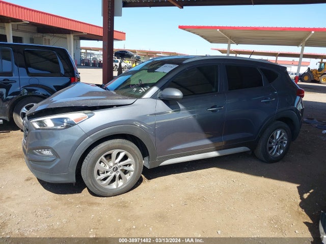 Hyundai TUCSON SE 2017 KM8J33A4XHU565404 Image 14