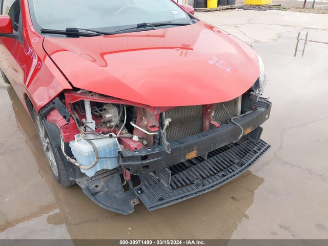 Toyota Corolla Xle 2019 5YFBURHE1KP924425 Image 17