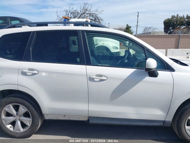 Subaru Forester 2.5i Premium 2016 JF2SJADC7GG485966 Image 14