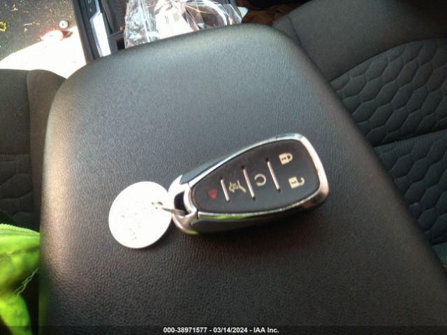 2GNAXKEV8M6158980 Chevrolet Equinox Fwd Lt