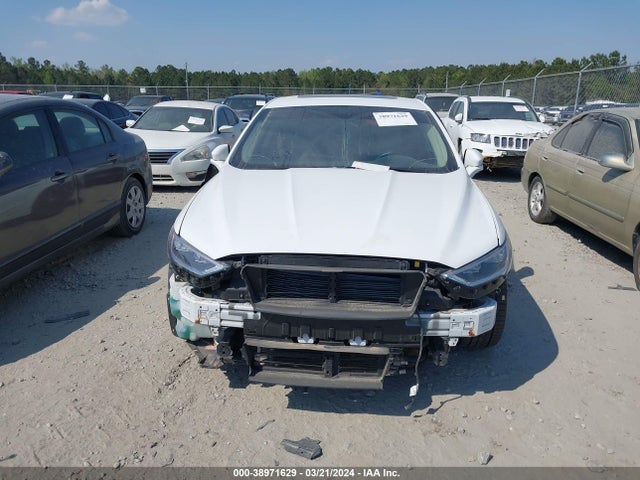 Ford Fusion Hybrid Titanium 2017 3FA6P0RU8HR375437 Image 13