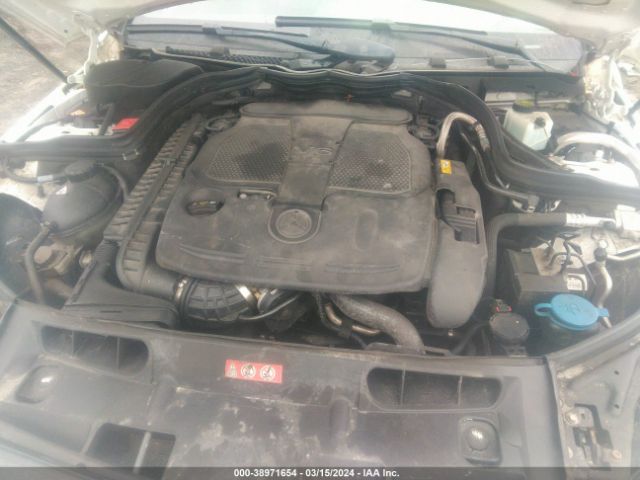 WDDGF8AB3ER318053 Mercedes-Benz C 300 Luxury 4matic/sport 4matic