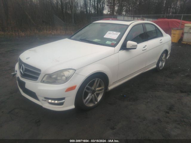 WDDGF8AB3ER318053 Mercedes-Benz C 300 Luxury 4matic/sport 4matic