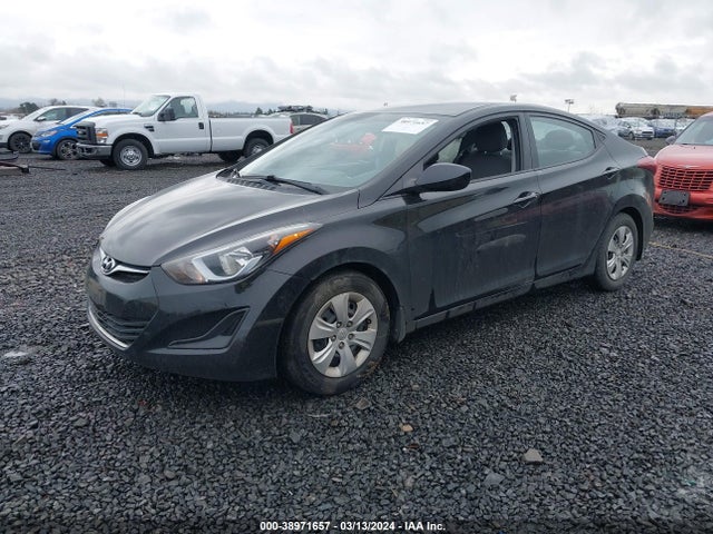 Hyundai ELANTRA SE 2016 5NPDH4AEXGH727025 Image 2