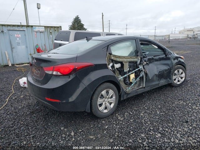Hyundai ELANTRA SE 2016 5NPDH4AEXGH727025 Image 4