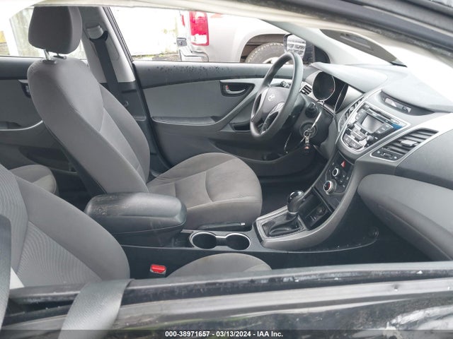 Hyundai ELANTRA SE 2016 5NPDH4AEXGH727025 Image 5