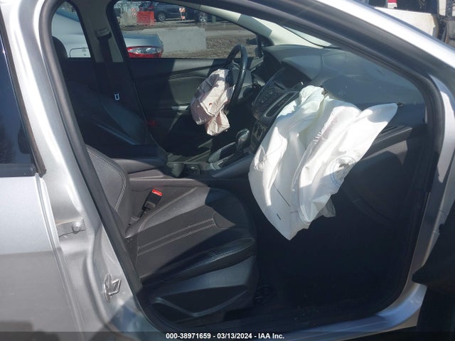Ford FOCUS SE 2014 1FADP3K25EL129568 Image 5