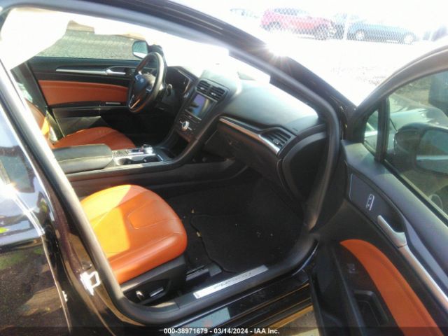 2020 FORD FUSION 3FA6P0K93LR175886 Photo 4
