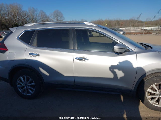 Nissan ROGUE SV 2018 KNMAT2MT8JP613620 Image 13