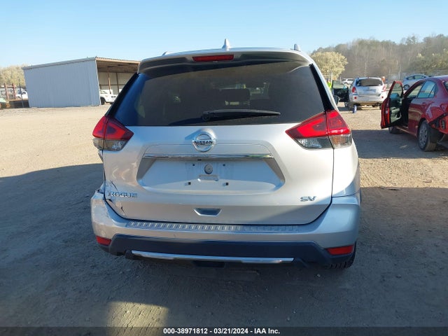 Nissan ROGUE SV 2018 KNMAT2MT8JP613620 Image 16