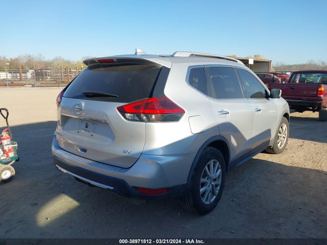 Nissan ROGUE SV 2018 KNMAT2MT8JP613620 Image 4