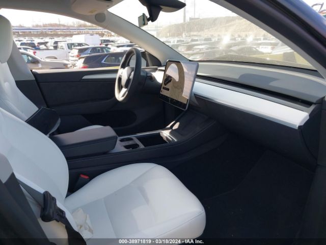 7SAYGDED7PF923138 Tesla Model Y Rwd