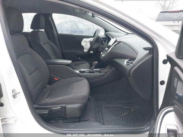 Chevrolet MALIBU 1LT 2017 1G1ZE5ST2HF249432 Image 5