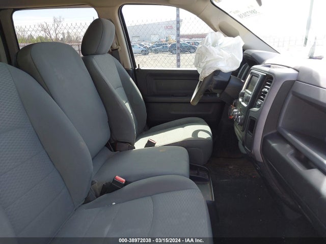 RAM 1500 Express  4x4 5'7 Box 2017 3C6RR7KT3HG564141 Image 5