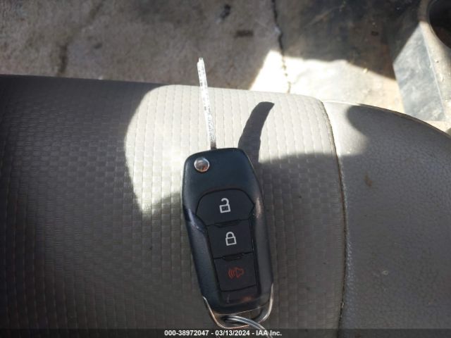 1FTMF1C80GKF91789 Ford F-150 Xl