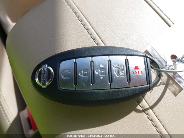 Nissan ROGUE SV 2017 5N1AT2MV5HC856767 Image 11