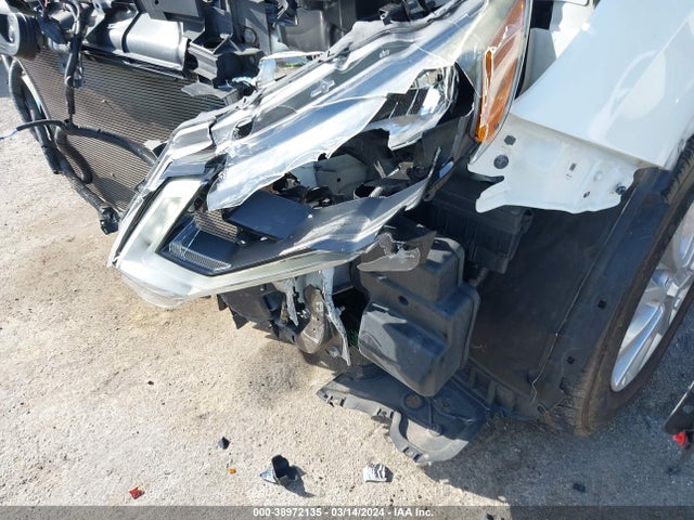Nissan ROGUE SV 2017 5N1AT2MV5HC856767 Image 13