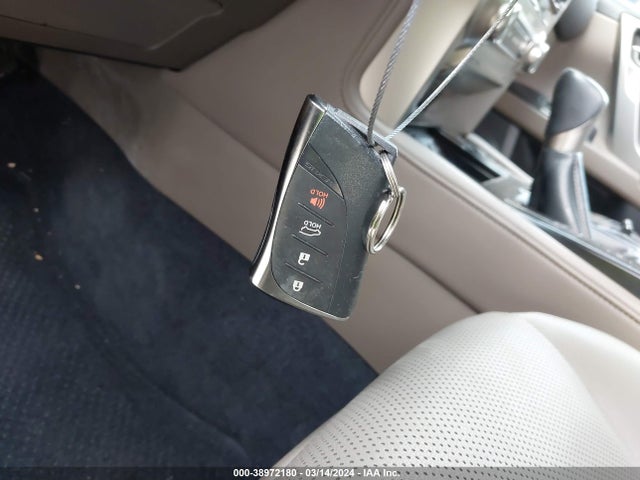JTJAM7BX4M5280555 Lexus 460 Premium