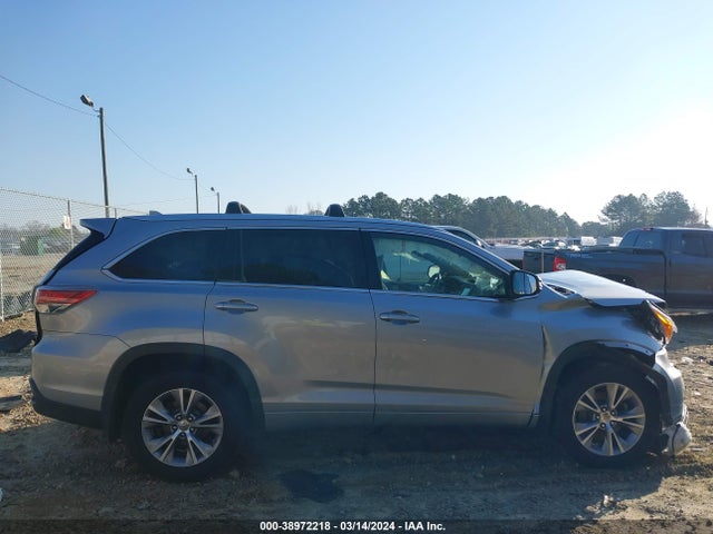 Toyota Highlander Xle V6 2014 5TDKKRFH4ES023144 Image 13
