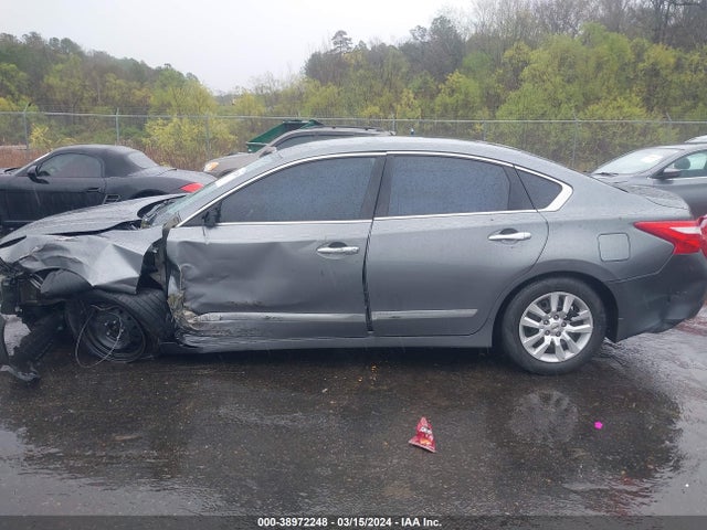Nissan Altima 2.5 S 2016 1N4AL3AP4GC266046 Image 15