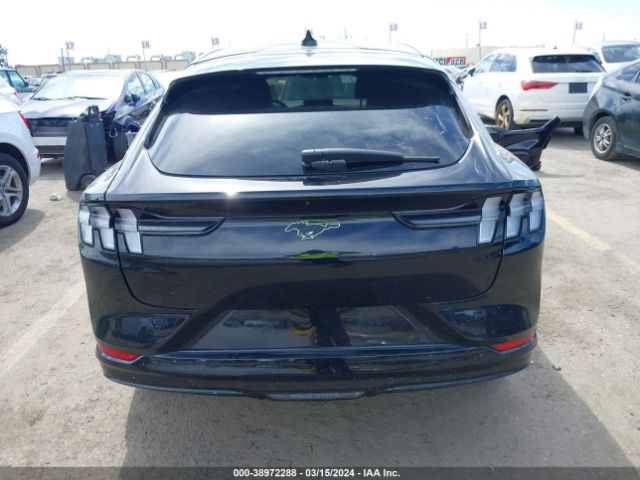 3FMTK3RM8NMA28255 Ford Mustang Mach-e Premium