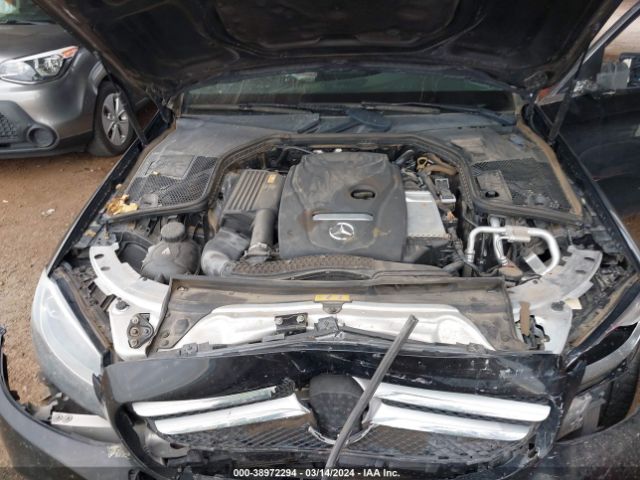 55SWF4JB9HU233015 Mercedes-Benz C 300 Luxury/sport