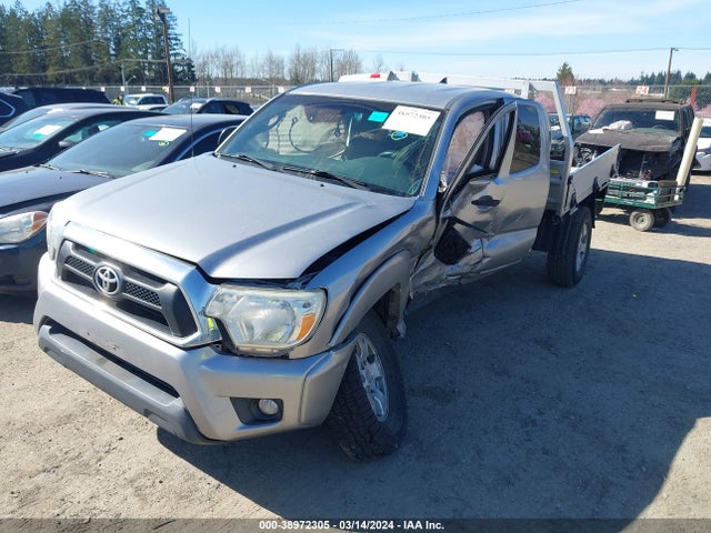 Toyota Tacoma Base V6 2015 5TFUU4EN4FX111118 Image 2