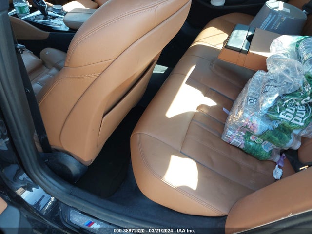 BMW 540i Xdrive 2019 WBAJE7C54KWD55033 Image 8