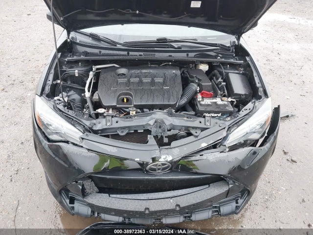 Toyota COROLLA L 2018 5YFBURHE6JP777405 Image 10