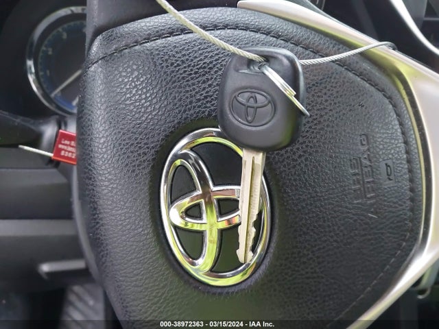 Toyota COROLLA L 2018 5YFBURHE6JP777405 Image 11