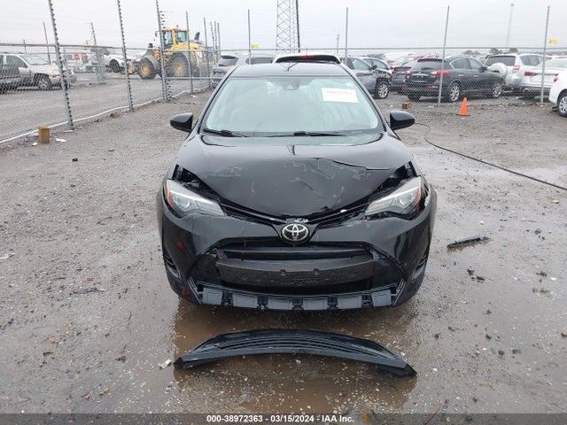 Toyota COROLLA L 2018 5YFBURHE6JP777405 Image 12