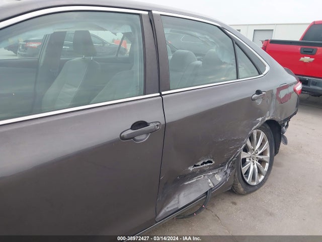 Toyota CAMRY XLE 2016 4T4BF1FK0GR532181 Image 19