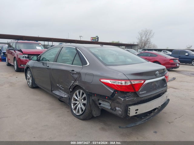 Toyota CAMRY XLE 2016 4T4BF1FK0GR532181 Image 3