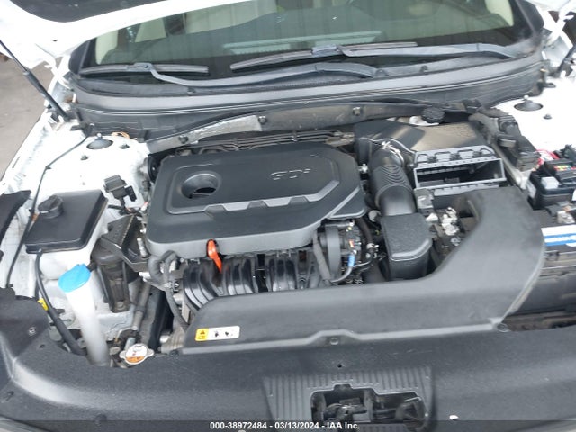 Hyundai SONATA SE 2017 5NPE24AF1HH472586 Image 10