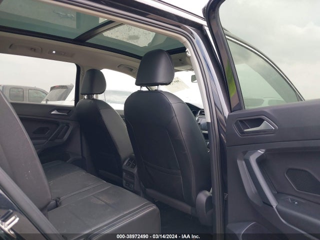 3VV3B7AX6KM155634 Volkswagen Tiguan 2.0t Se/2.0t Sel/2.0t Sel R-line/2.0t Sel R-line Black