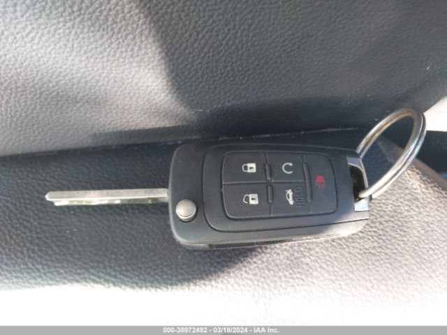 2G1105S36H9145398 Chevrolet IMPALA 1LT