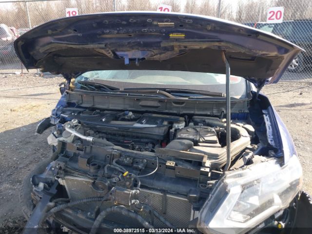 KNMAT2MV4JP597093 Nissan ROGUE SV