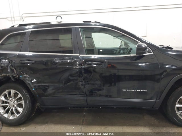 1C4PJMLN0KD211432 Jeep Cherokee Latitude Plus 4x4