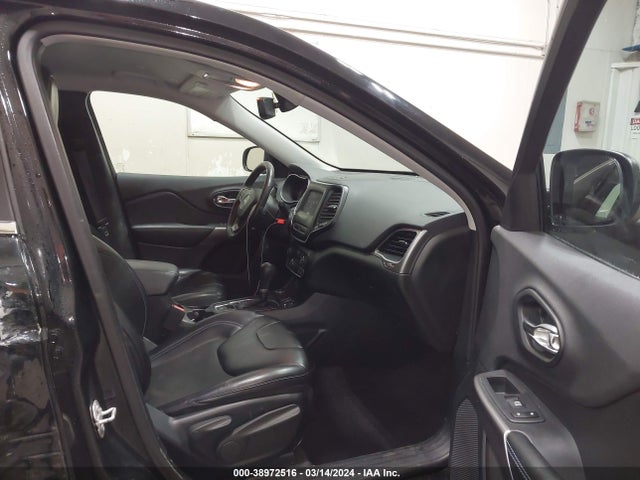 1C4PJMLN0KD211432 Jeep Cherokee Latitude Plus 4x4