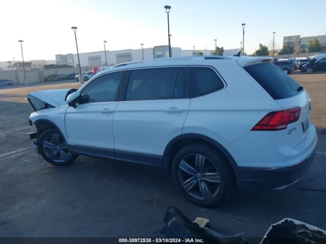 3VV3B7AX7LM039313 Volkswagen Tiguan 2.0t Se/2.0t Se R-line Black/2.0t Sel