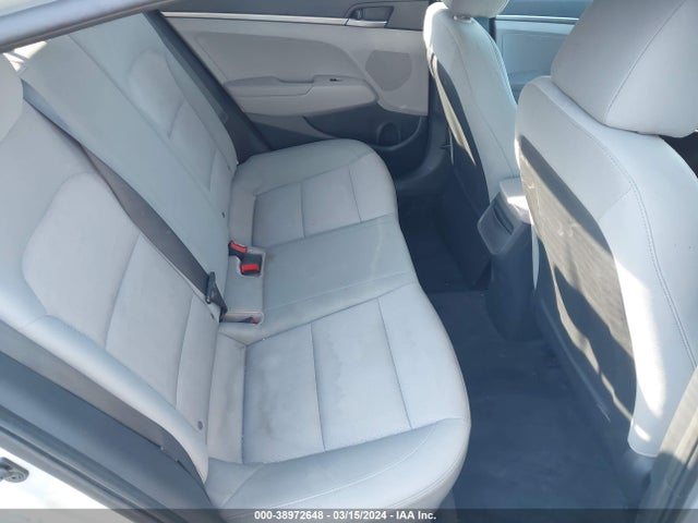 Hyundai ELANTRA SE 2017 5NPD74LF7HH088919 Image 8