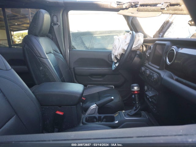 1C4HJXEG0MW501679 Jeep Wrangler Unlimited Sahara Altitude 4x4