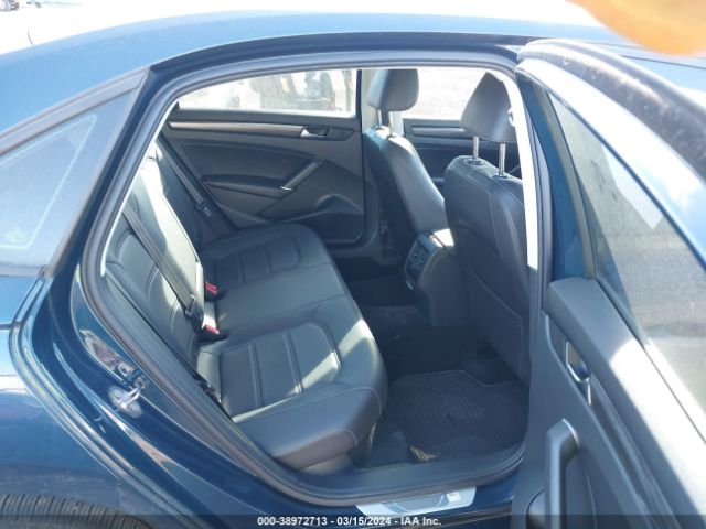 1VWMA7A38LC024109 Volkswagen Passat 2.0t R-line