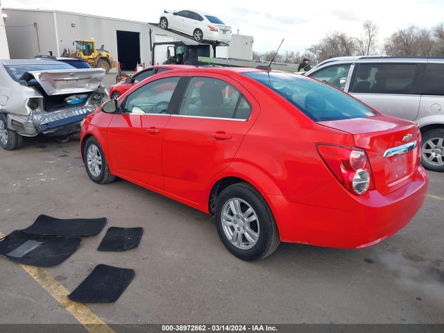 Chevrolet Sonic Lt Auto 2016 1G1JC5SG8G4183324 Image 3