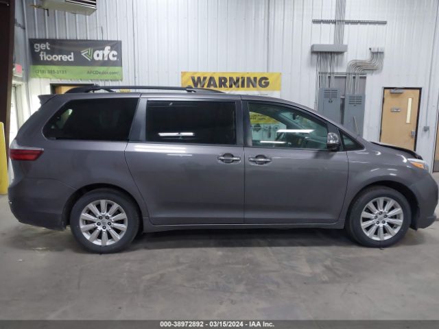 5TDDK3DCXFS105281 Toyota Sienna Limited 7 Passenger