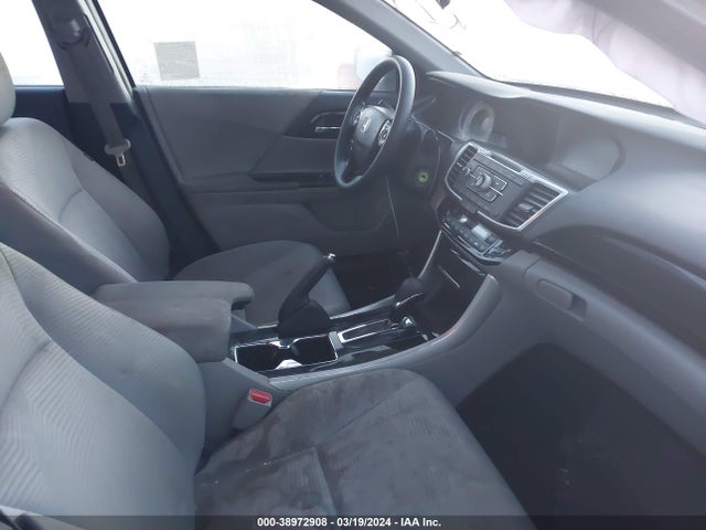 Honda ACCORD LX 2017 1HGCR2F37HA071154 Image 5