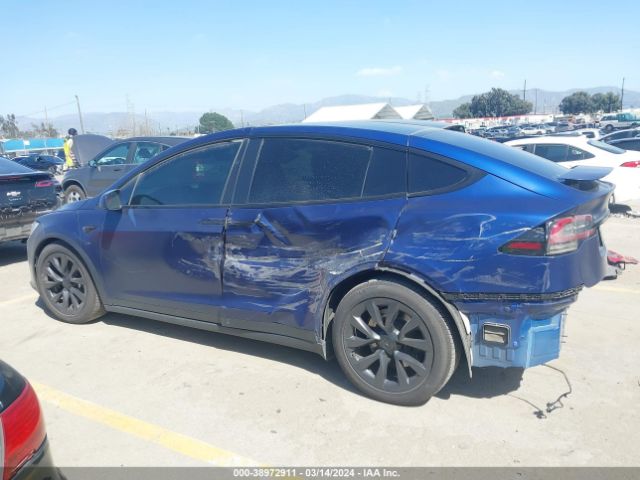 7SAXCBE66PF372536 Tesla Model X Plaid Tri Motor All-wheel Drive