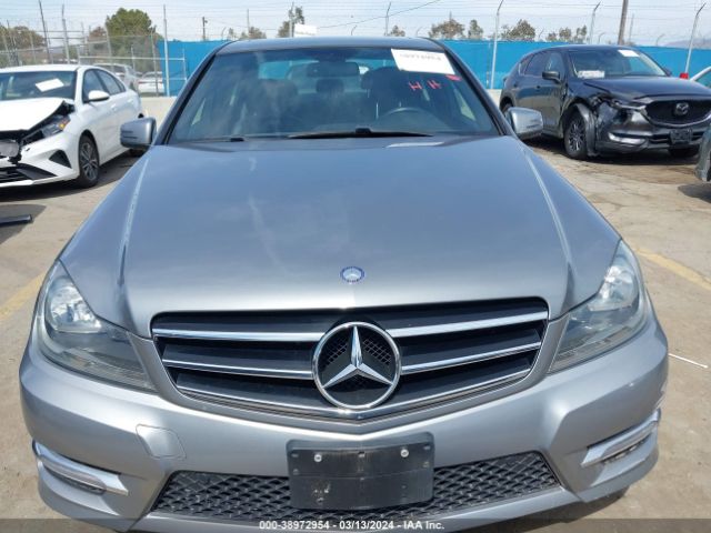 WDDGF4HB9EA966896 Mercedes-Benz C 250 Luxury/sport